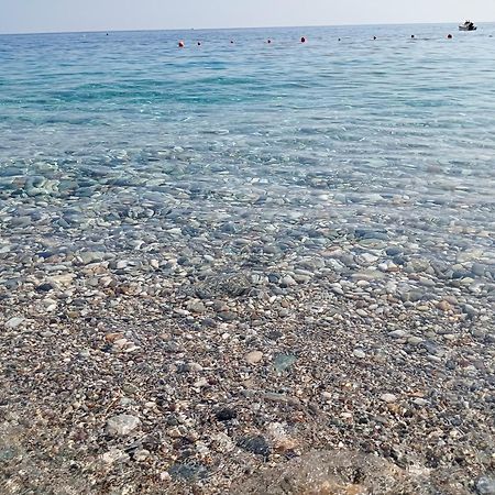 Casa Vacanze Leto Letojanni Kültér fotó